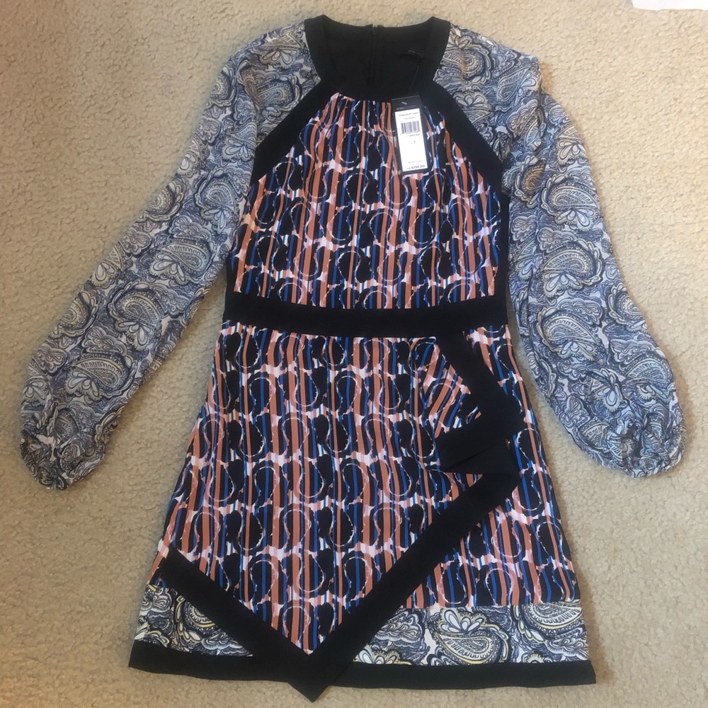 NWT Bcbgmaxazria Asymmetrical designer dress 🎊 - Picture 2 of 3